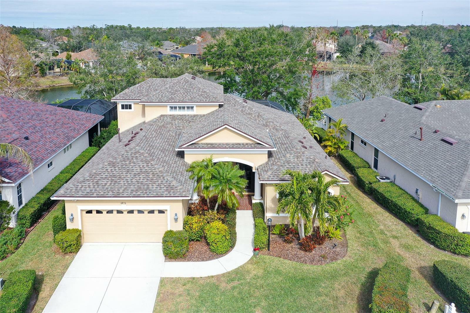 Property Photo:  6476 Royal Tern Circle  FL 34202 