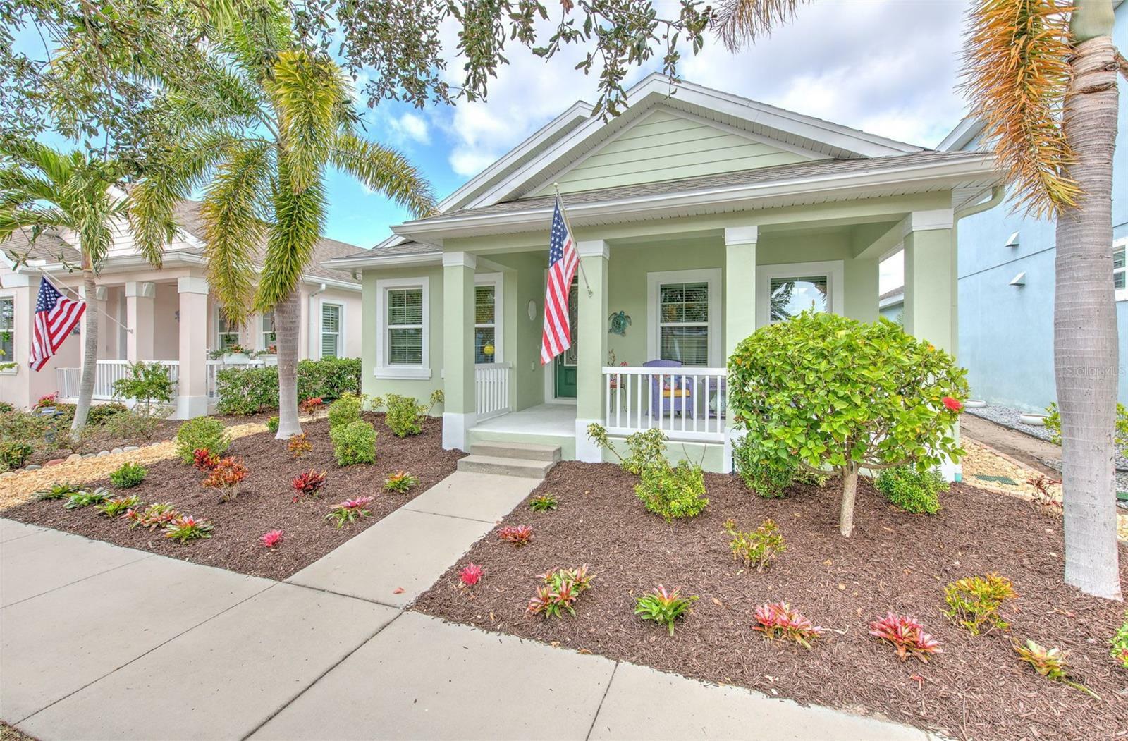 Property Photo:  625 Winterside Drive  FL 33572 