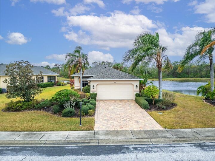 1950 Sterling Glen Court  Sun City Center FL 33573 photo