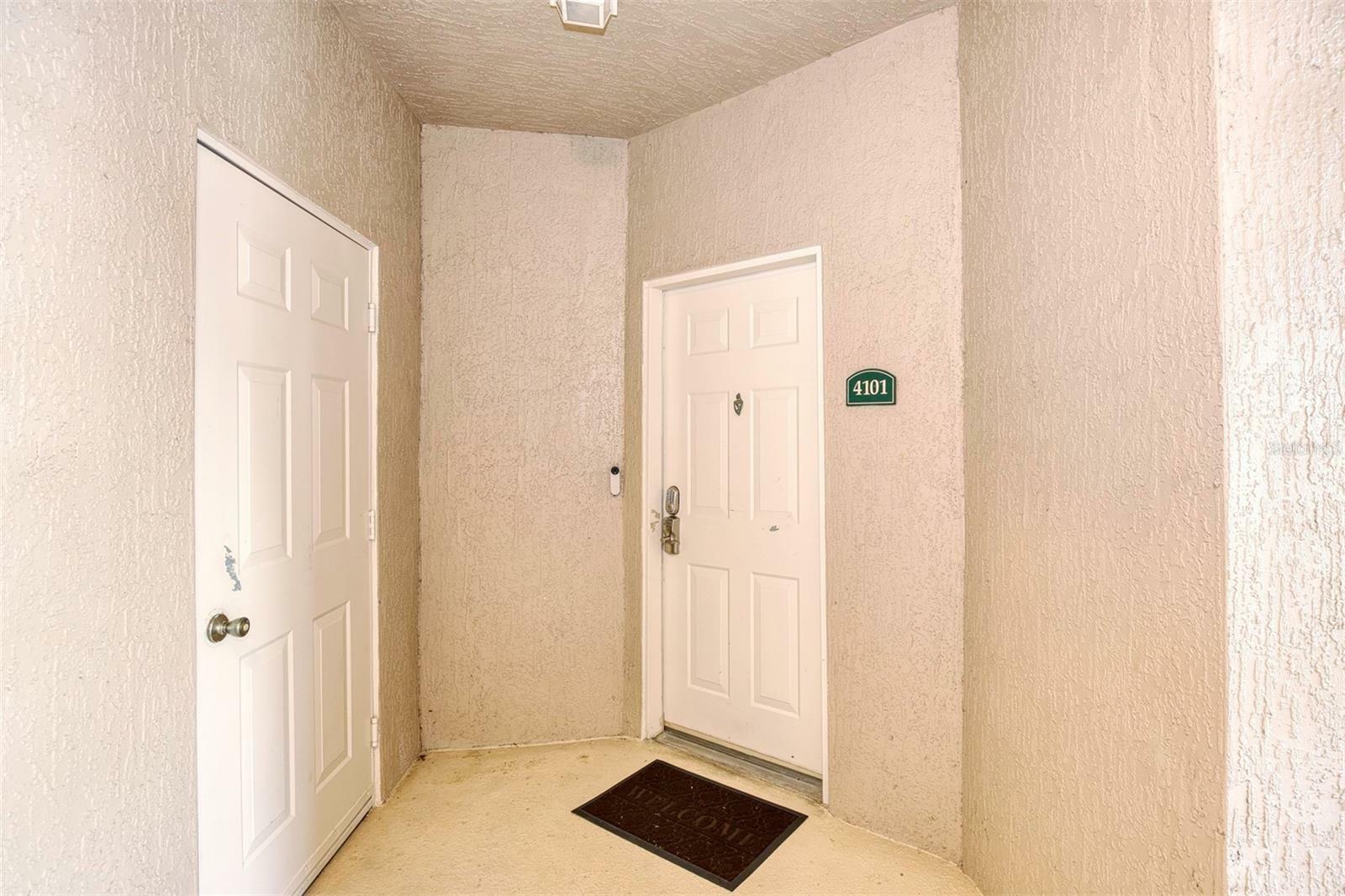 Property Photo: 4833 Cypress Woods Drive 4101 FL 32811