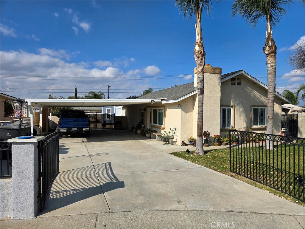 Property Photo:  3370 Amhurst Drive  CA 92503 