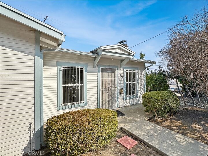 Property Photo: 4006 Somers Avenue CA 90065