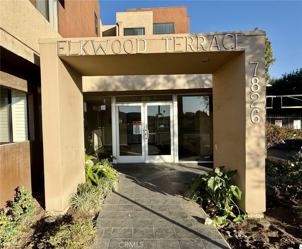 Property Photo: 7826 Topanga Canyon Boulevard 5 CA 91304