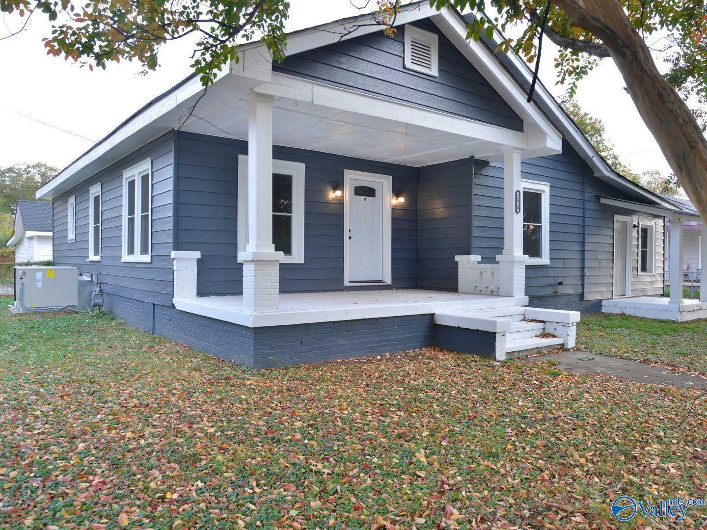 Property Photo:  2610 Holmes Avenue NW  AL 35816 