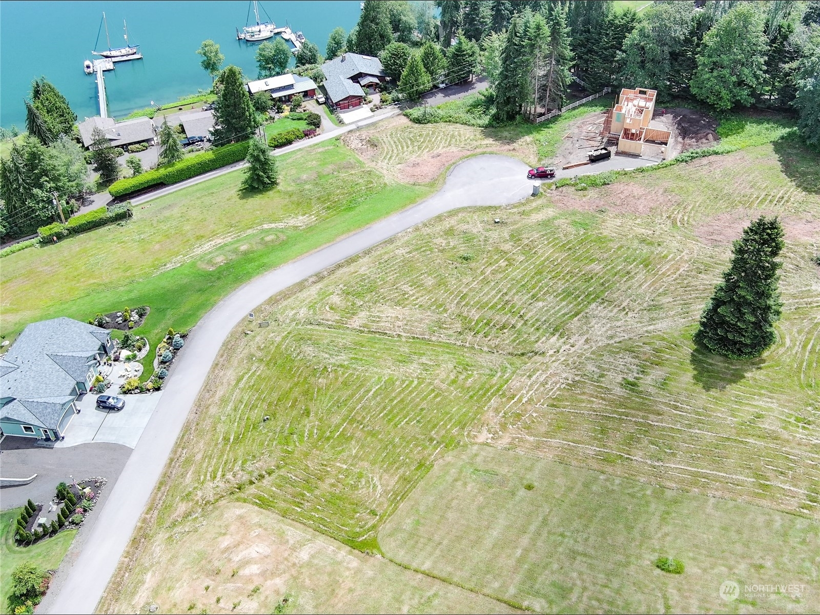 Property Photo:  140  Harolds Hollow  WA 98365 