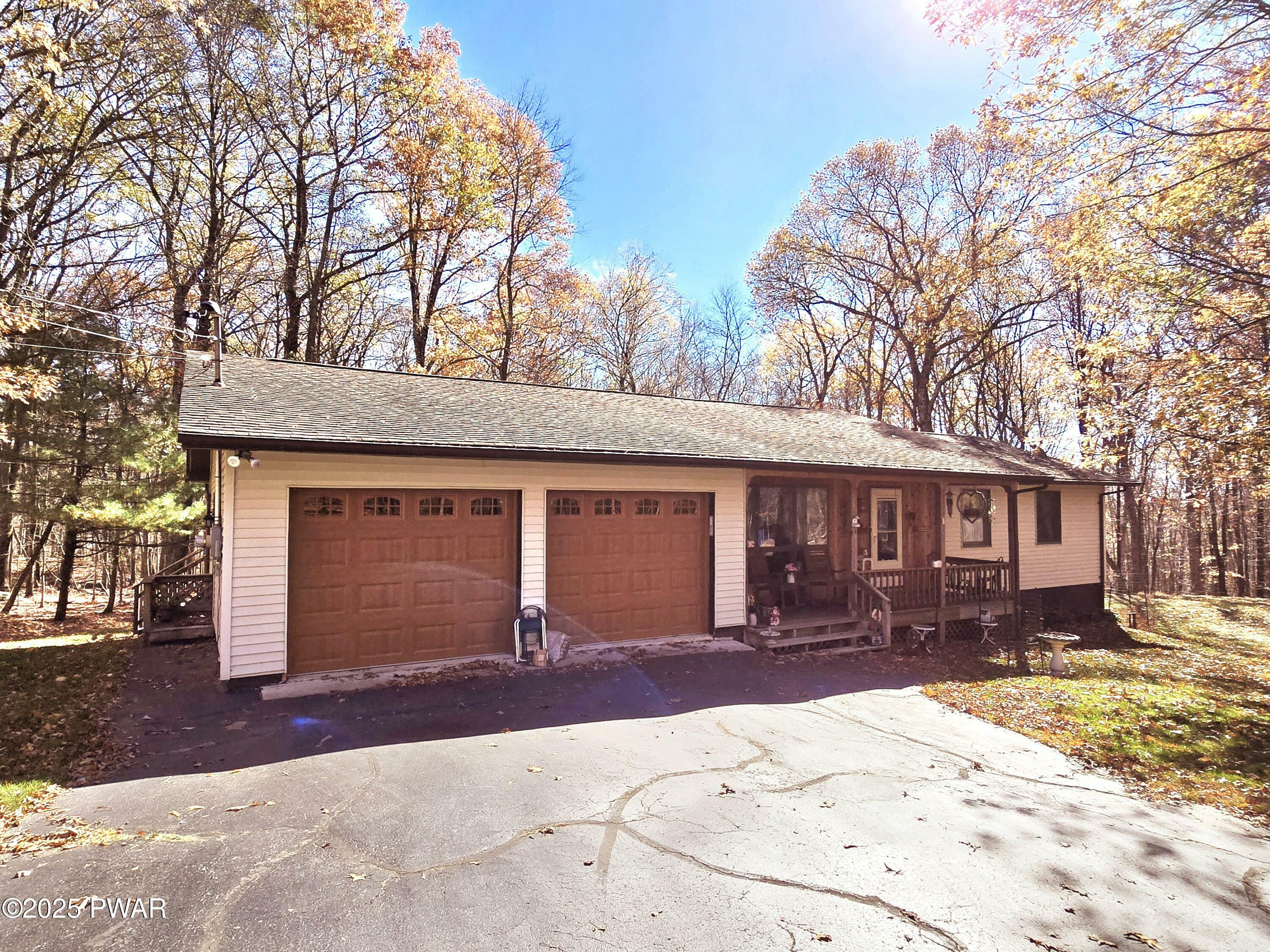 Property Photo:  114 Hobblebush Drive  PA 18337 