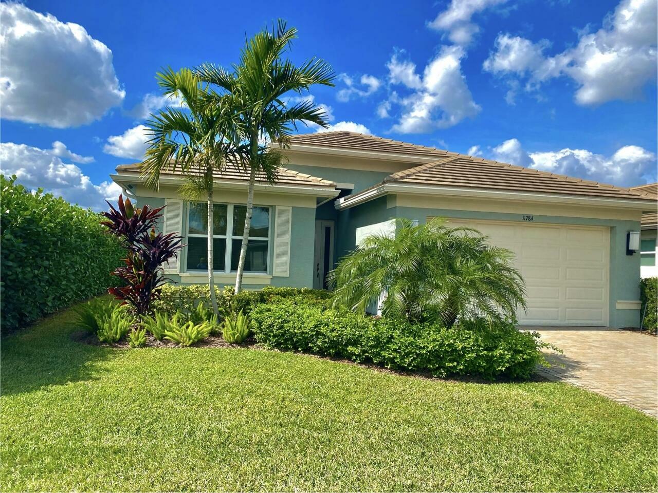 Property Photo: 11784 SW Hawthorne Hill Road FL 34987