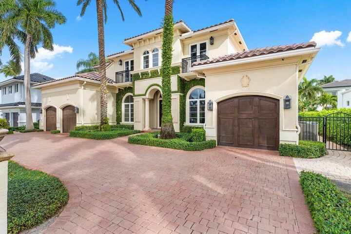 2124 W Maya Palm Drive  Boca Raton FL 33432 photo