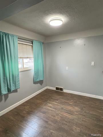 Property Photo:  1603 Moran Avenue  MI 48146 