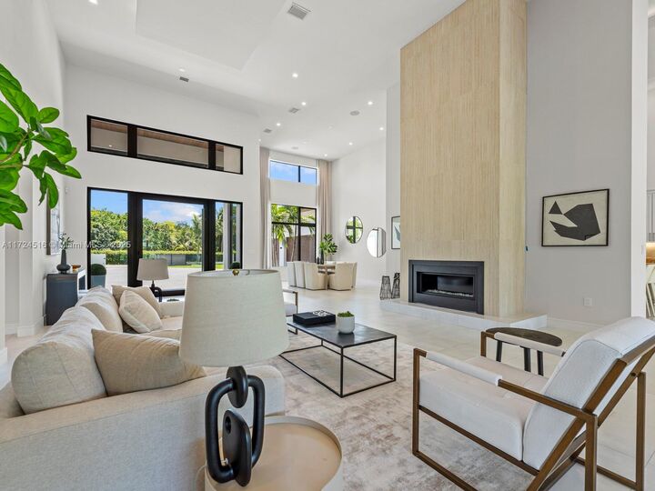 Property Photo:  12025 SW 46th St  FL 33175