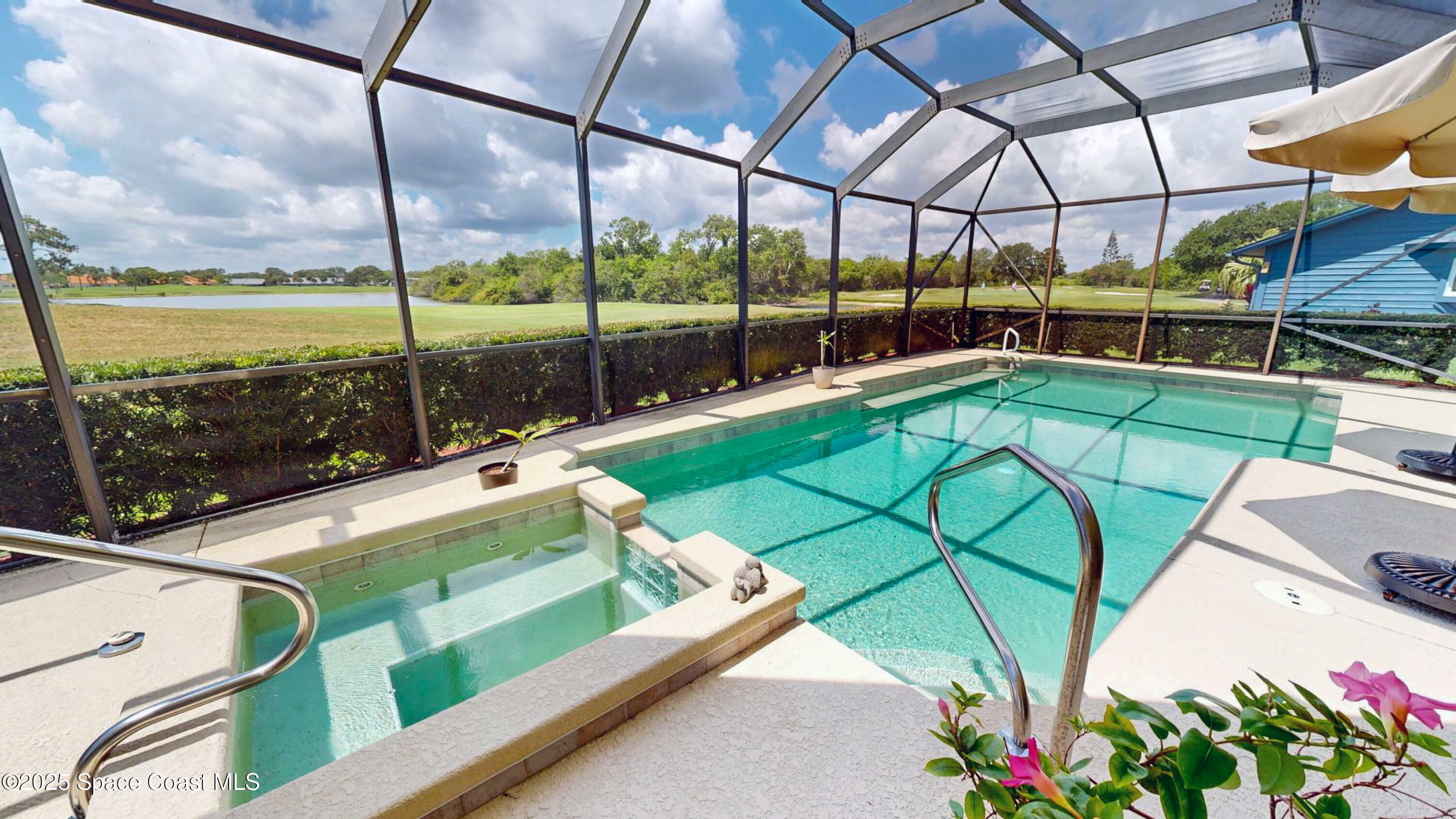 Property Photo:  820 Kerry Downs Circle  FL 32940 