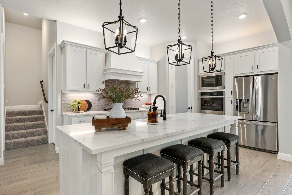 Property Photo: 210 Miranda Way TX 78633