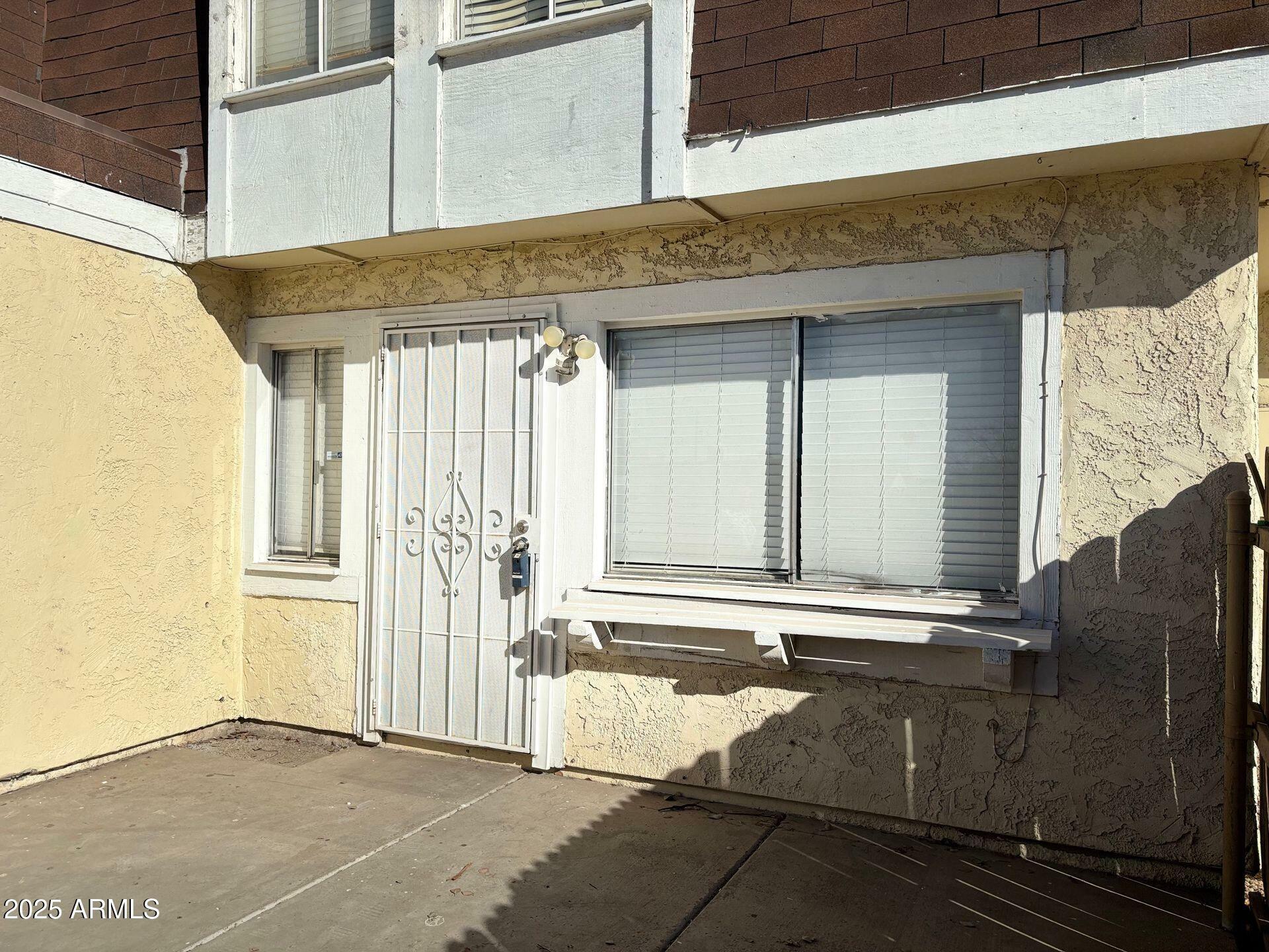 Property Photo: 8426 N 34th Drive AZ 85051
