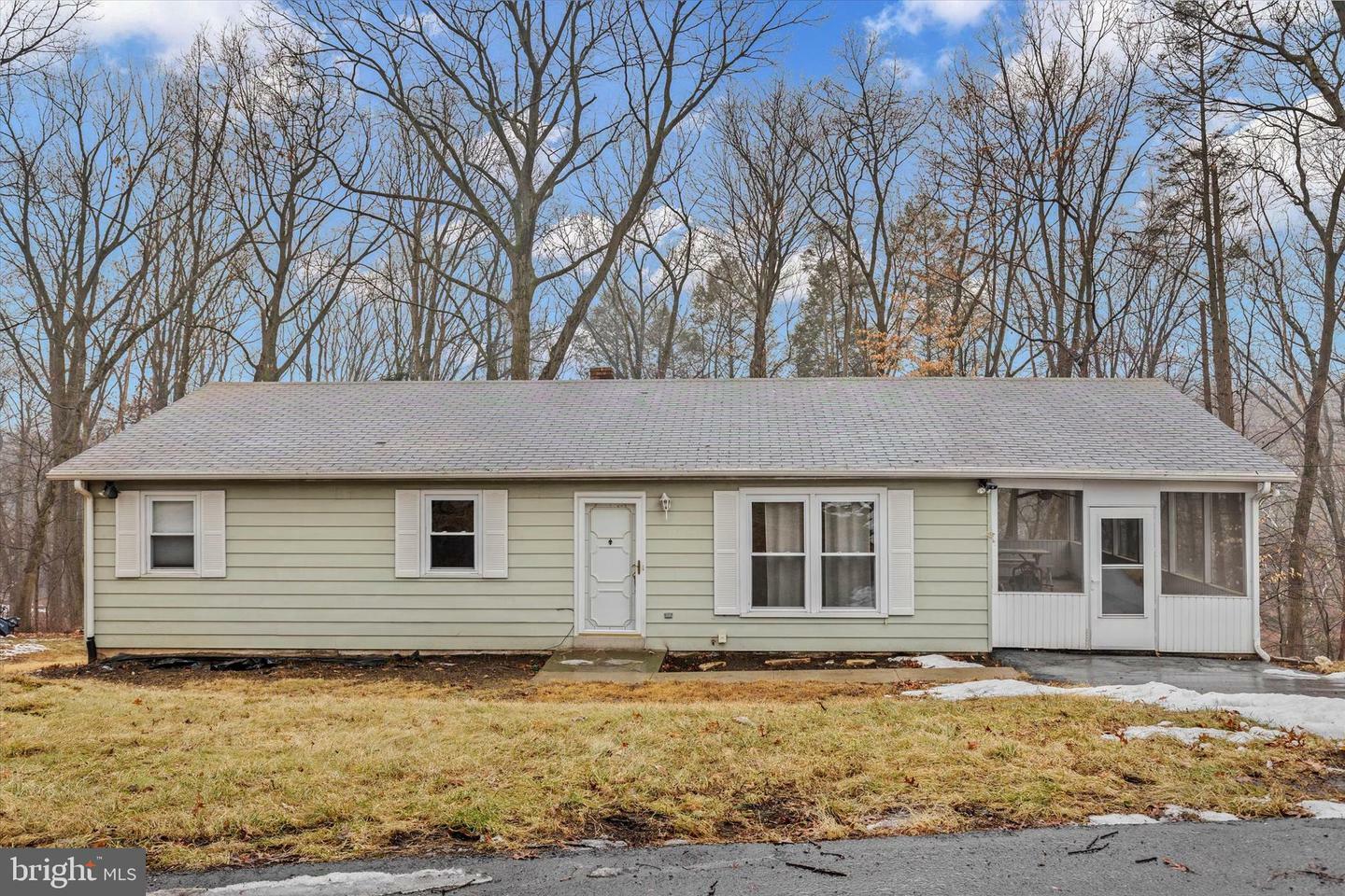 Property Photo:  20 Wagner Circle  PA 17036 