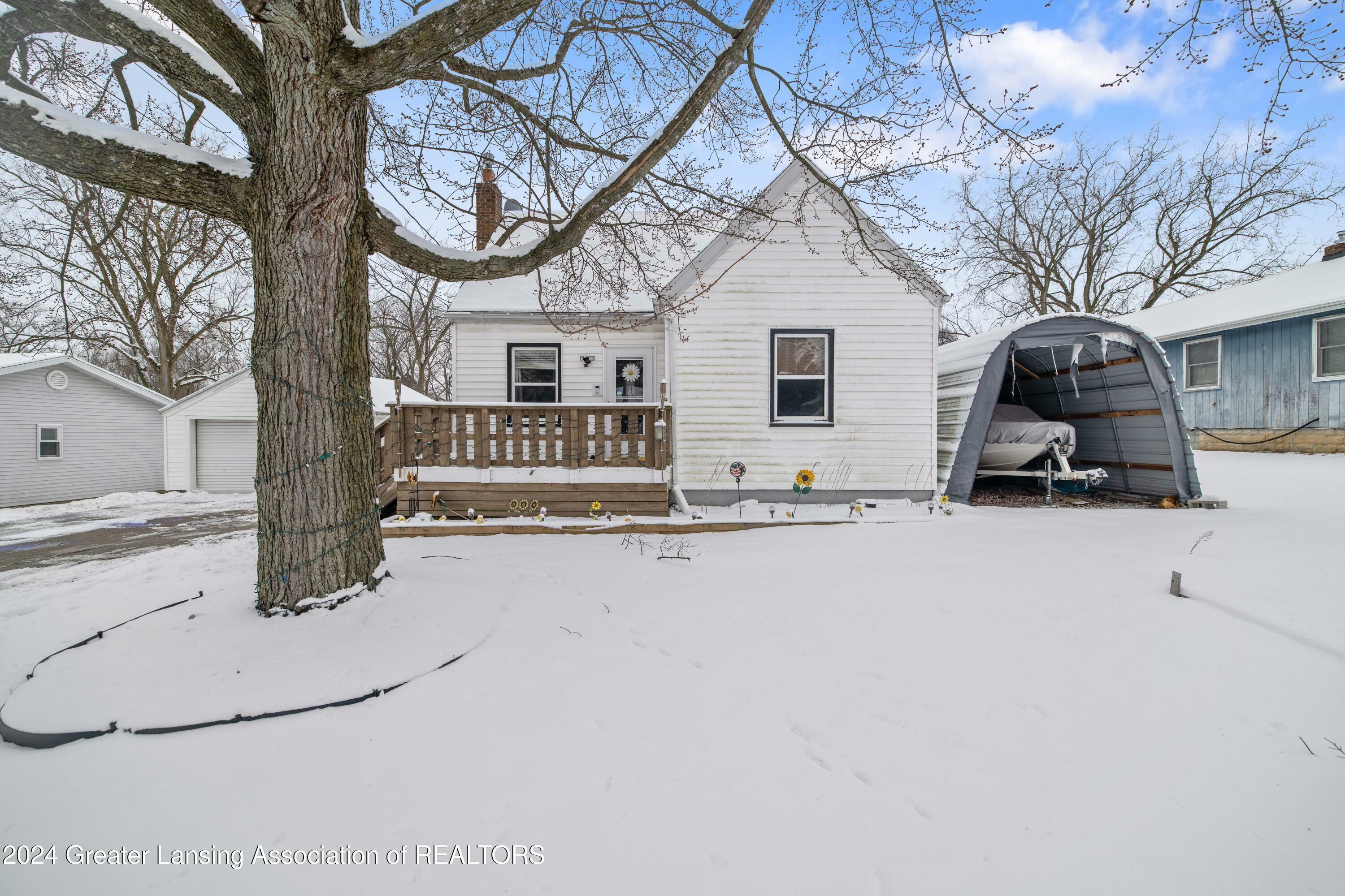 Property Photo: 4922 Palmer Street MI 48910