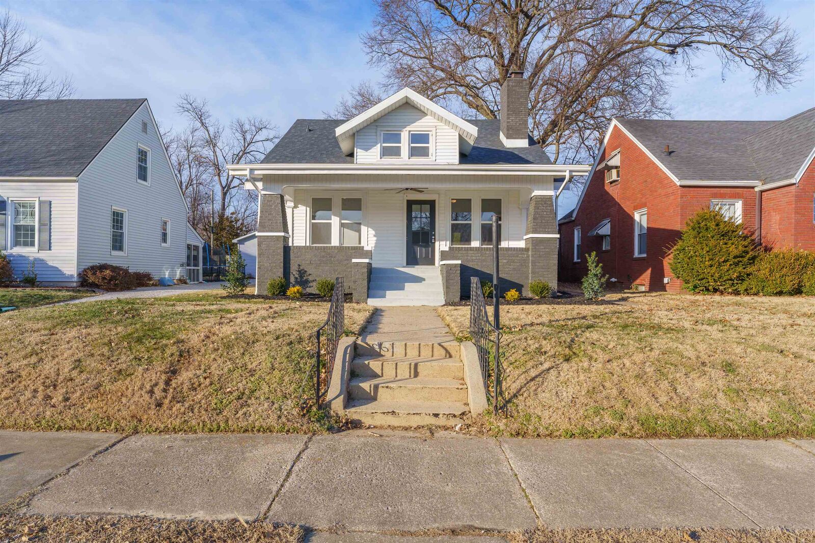 Property Photo: 111 E 19th St. KY 42303