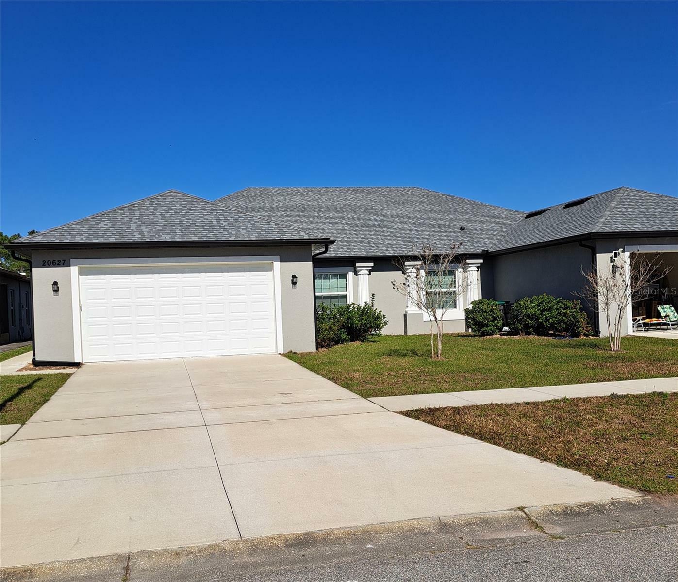 Property Photo: 20627 Majestic Street FL 32833