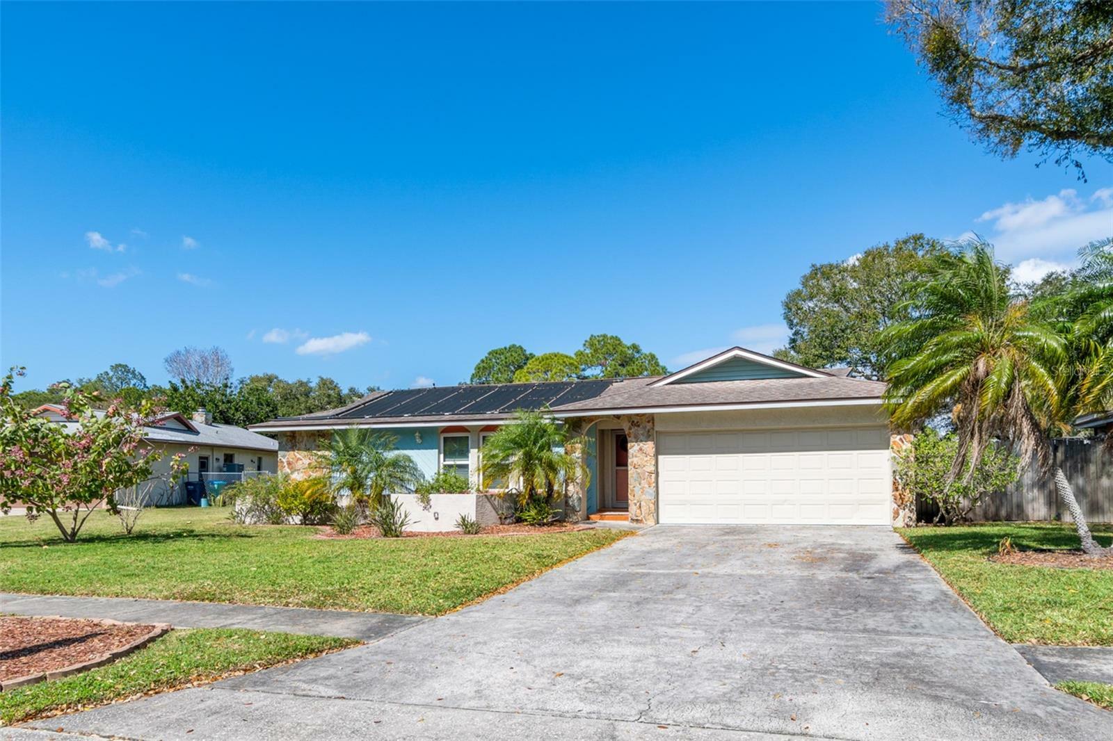 Property Photo:  8460 Parkwood Boulevard  FL 33777 