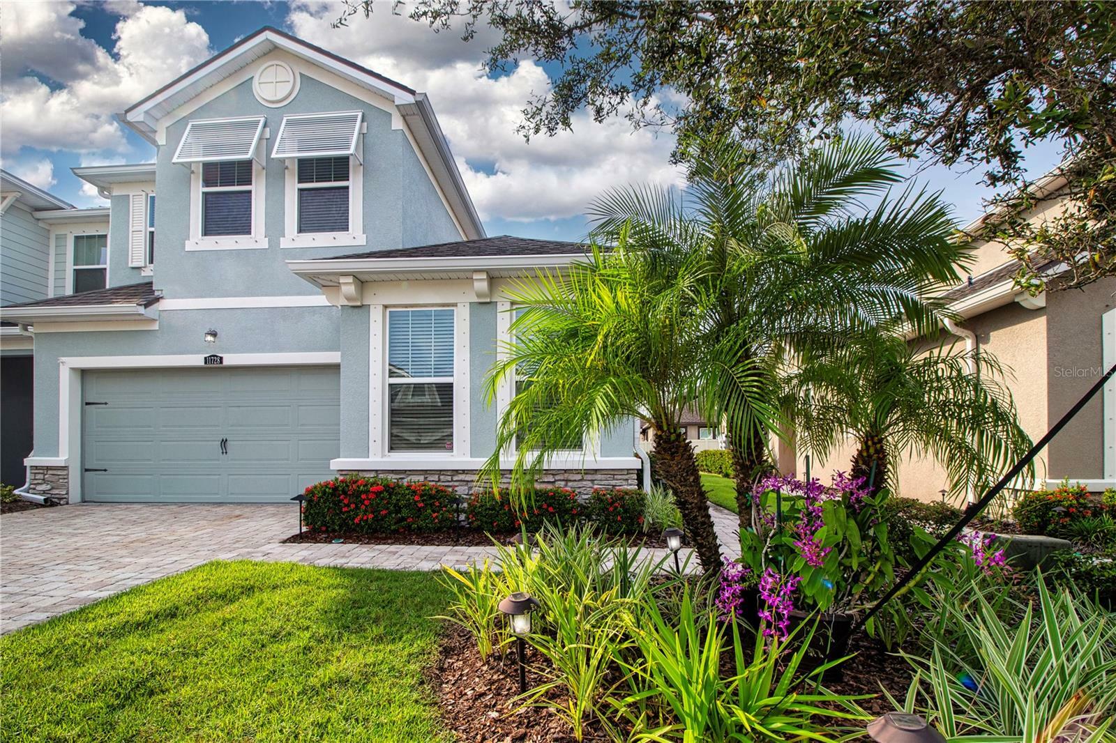 Property Photo: 11728 Meadowgate Place FL 34211