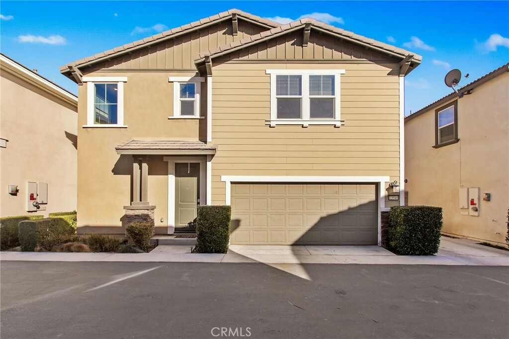 Property Photo: 13946 Blossom Way CA 92880