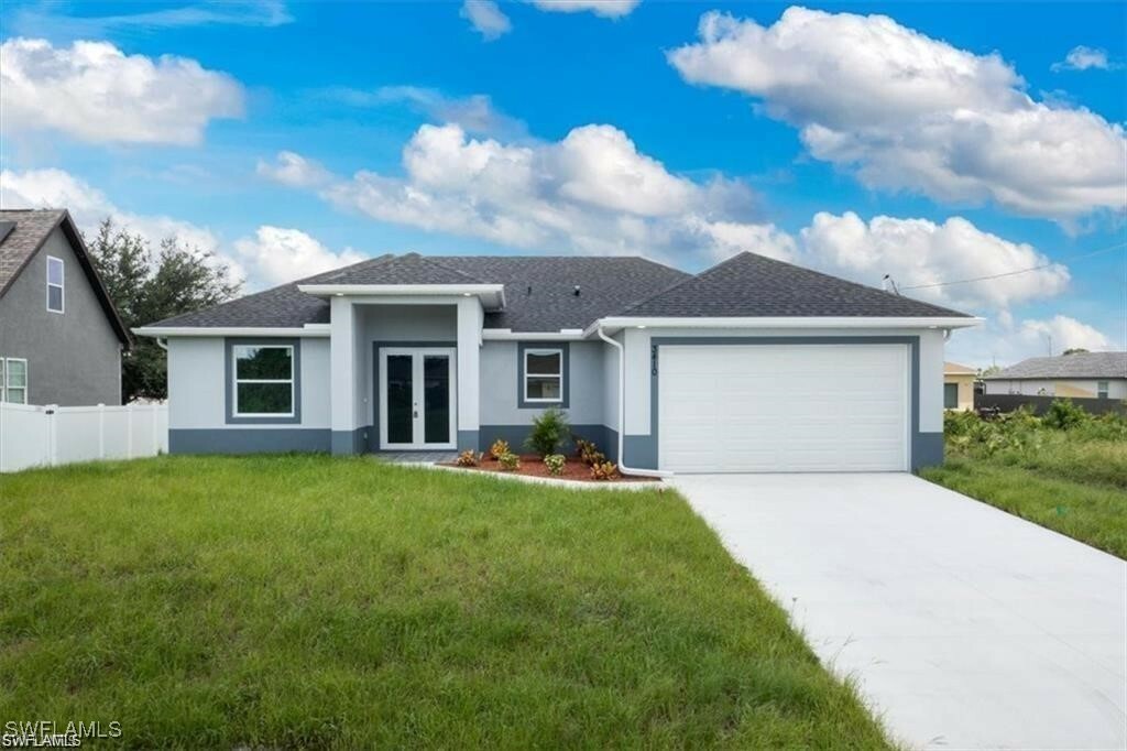 Property Photo:  3621 1st Street SW  FL 33976 