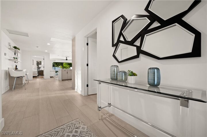 Property Photo: 538 106th Avenue N FL 34108