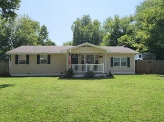 Property Photo:  15 E Ash Street  AR 72730 