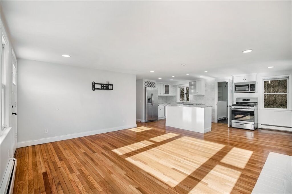 Property Photo:  104 Finlay Rd  MA 02653 