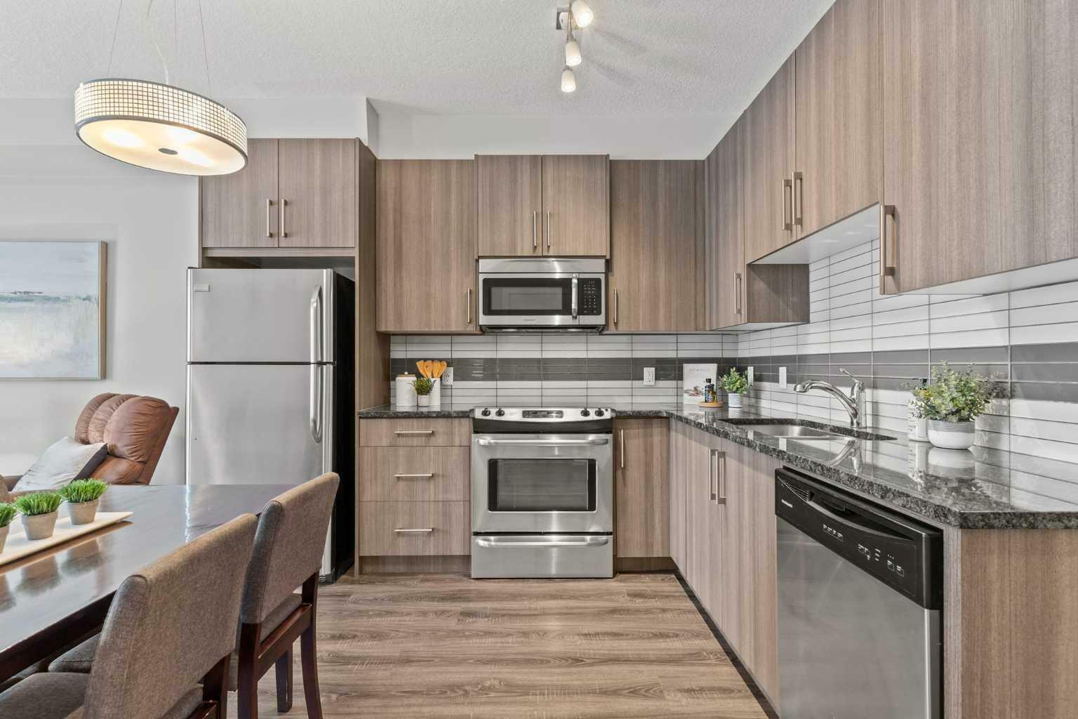 Photo de la propriété:  4 Sage Hill Terrace NW 121  AB T3R 0W4 