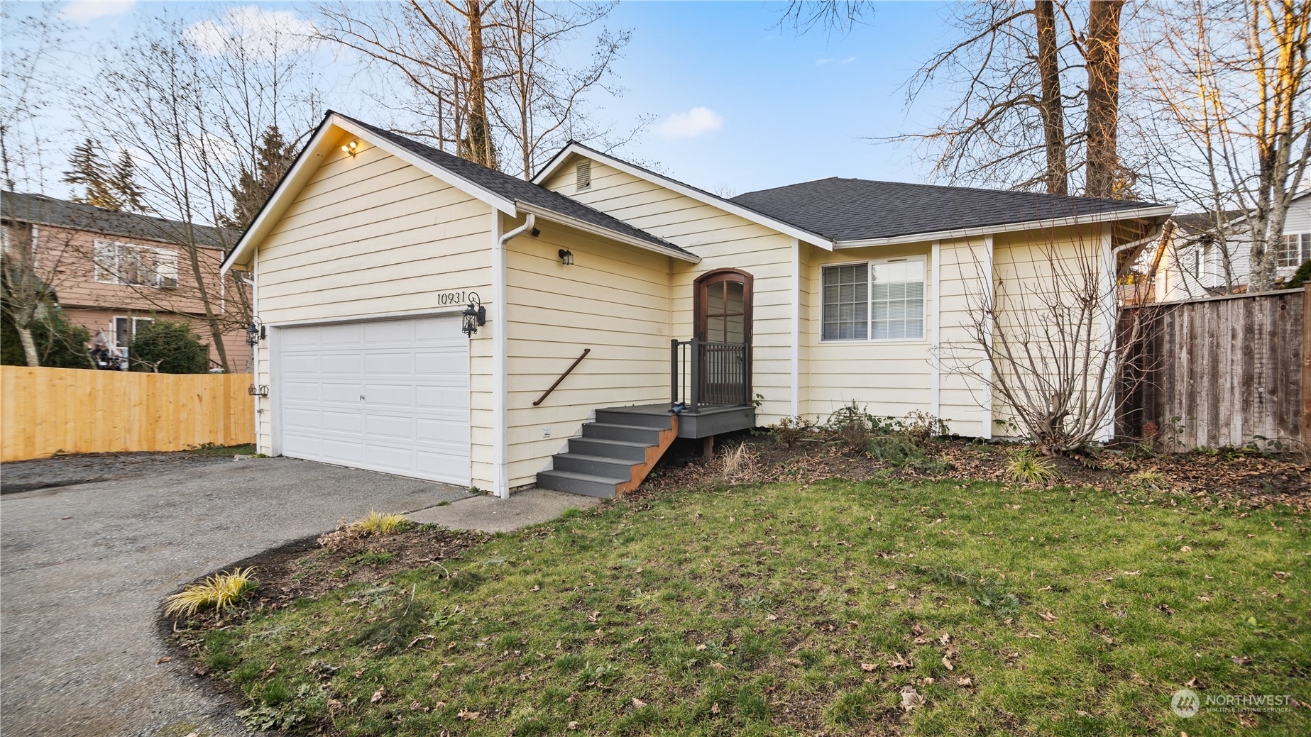 Property Photo:  10931  Paine Field Way  WA 98204 