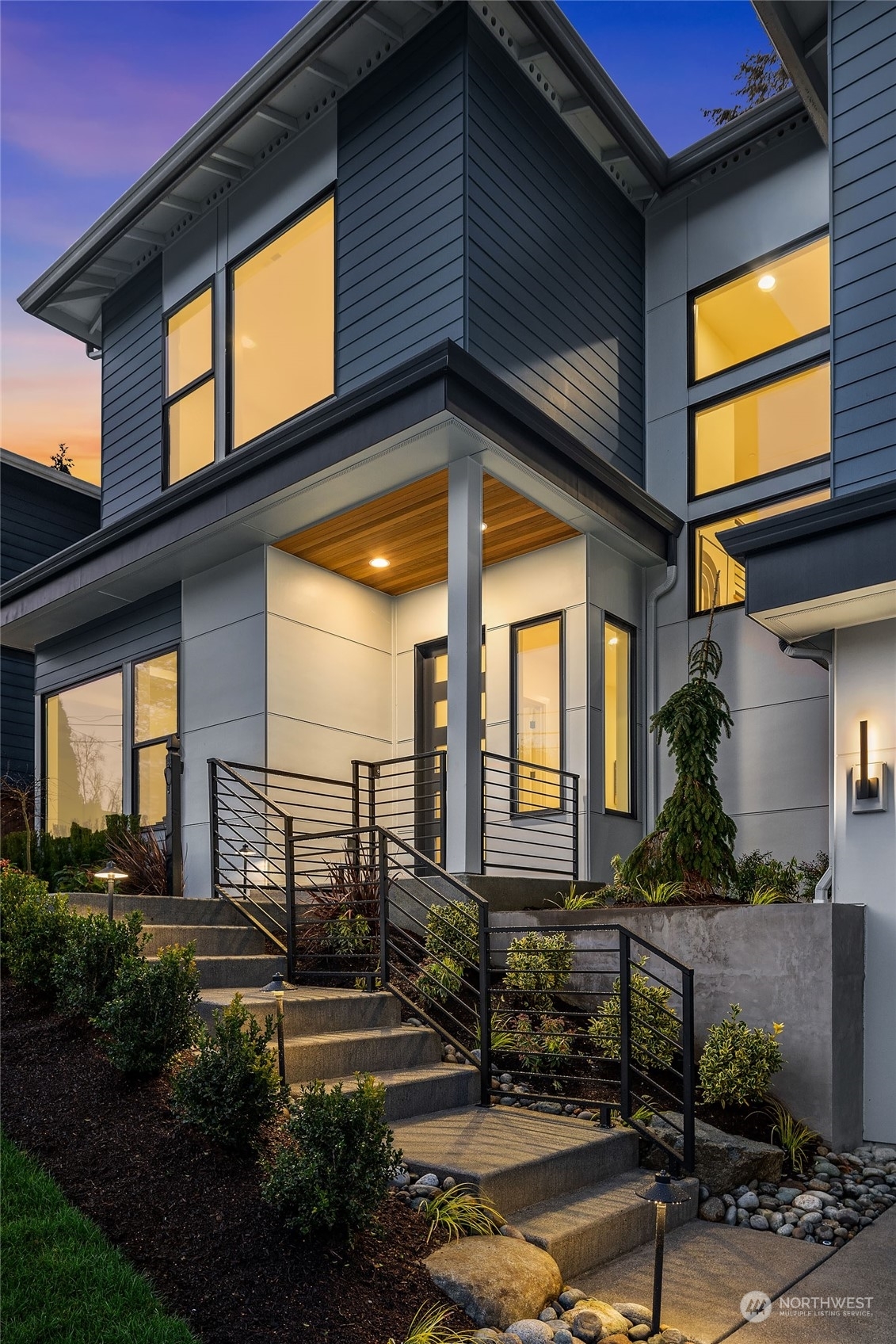Photo de la propriété: 11040 SE 2nd Street WA 98004