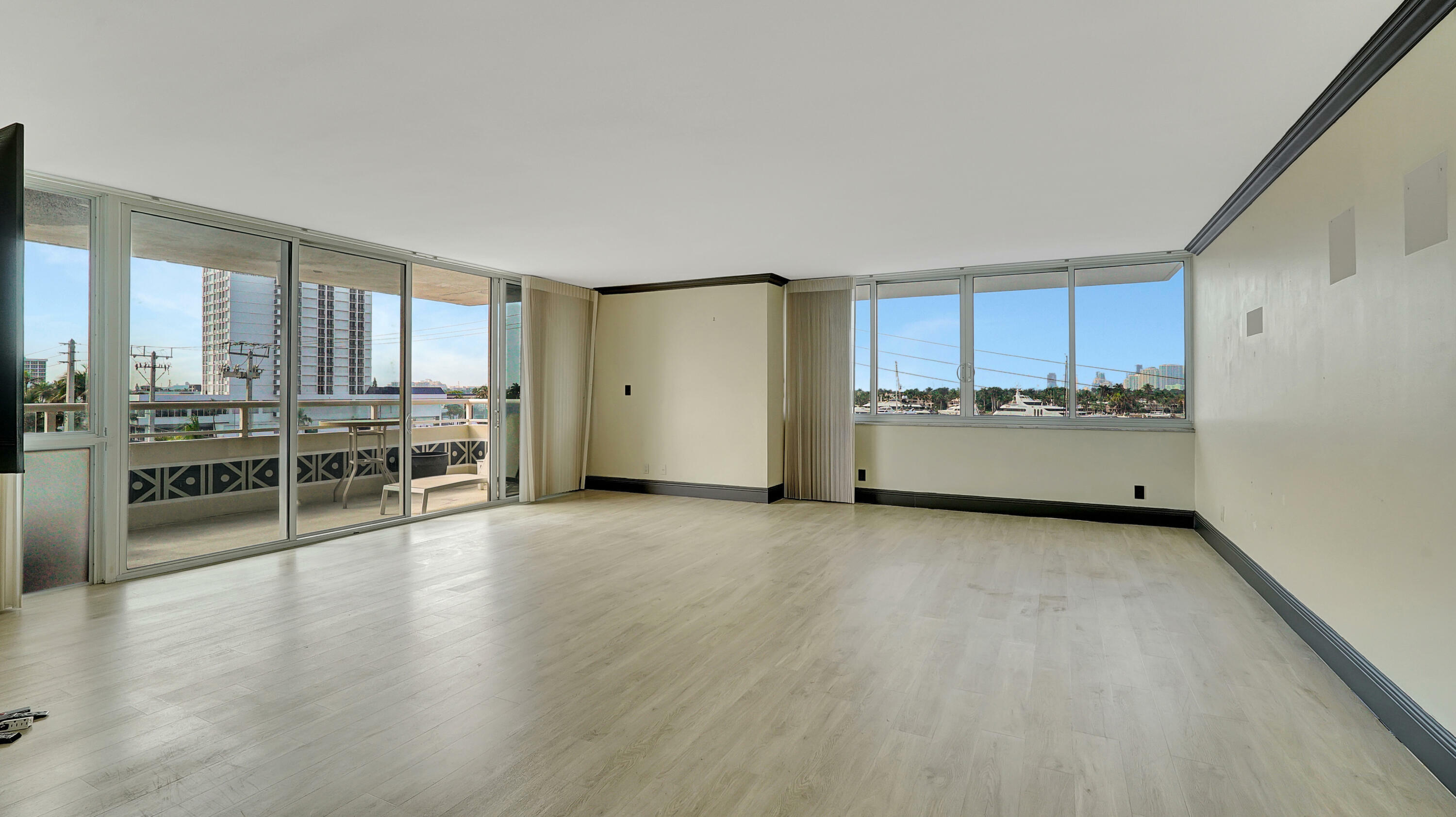 Property Photo:  545 S Fort Lauderdale Beach Boulevard 403  FL 33316 