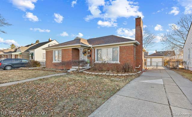 Property Photo:  7626 Orchard Avenue  MI 48126 