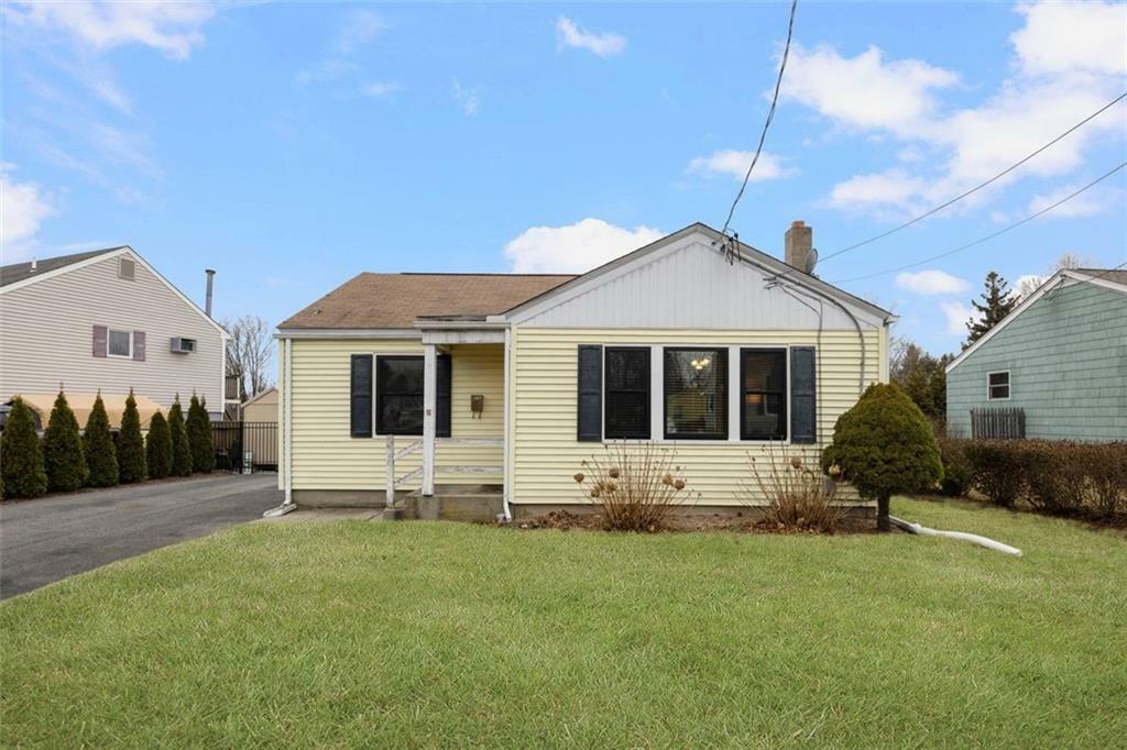 Property Photo:  80 Cleveland Street  RI 02893 