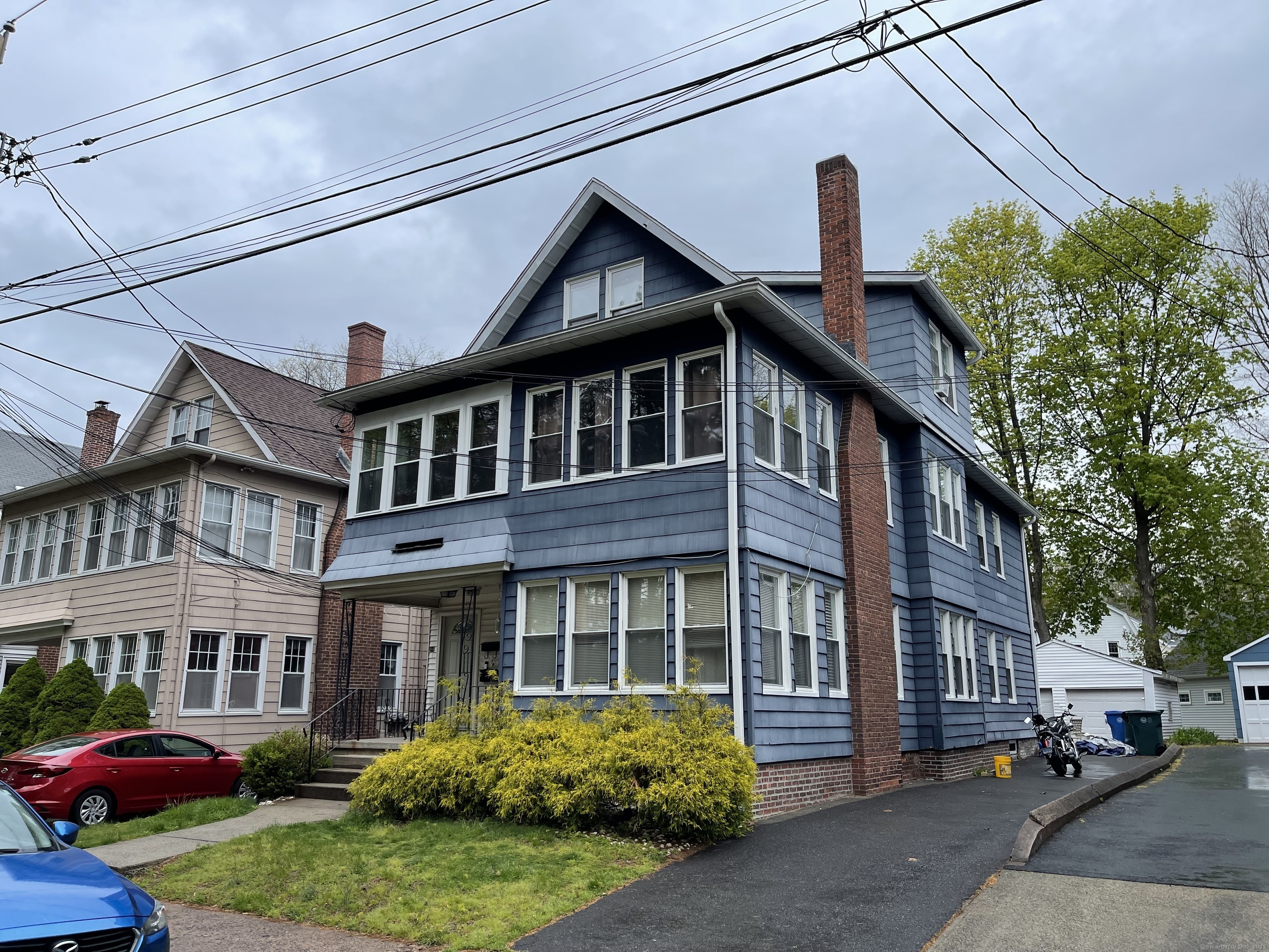 Property Photo:  14 Walden Street  CT 06517 