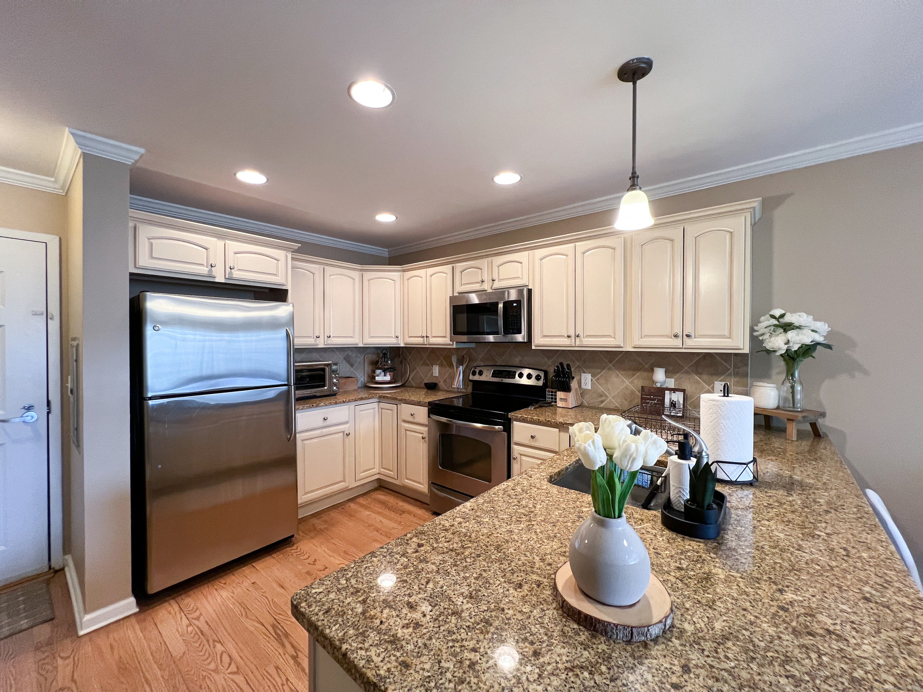 Property Photo: 180 Melba Street Apt 308 CT 06460