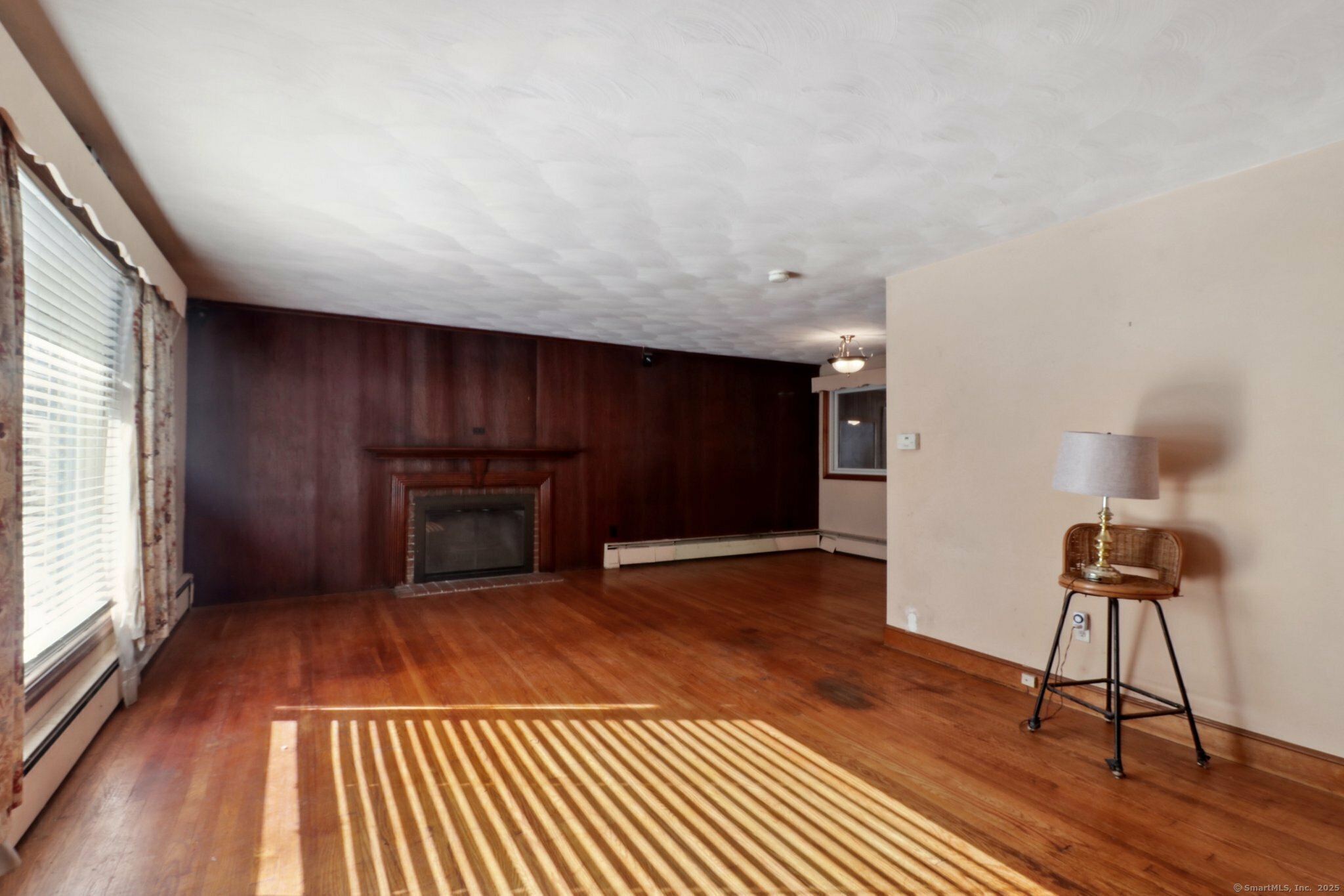 Property Photo:  464 Prospect Street  CT 06770 