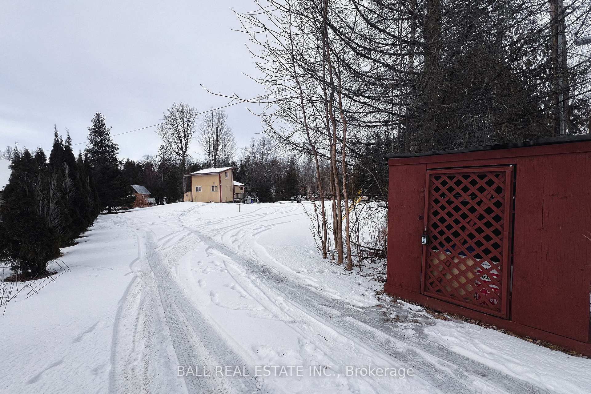 Property Photo: 106 Fidlar Court ON K0K 2M0