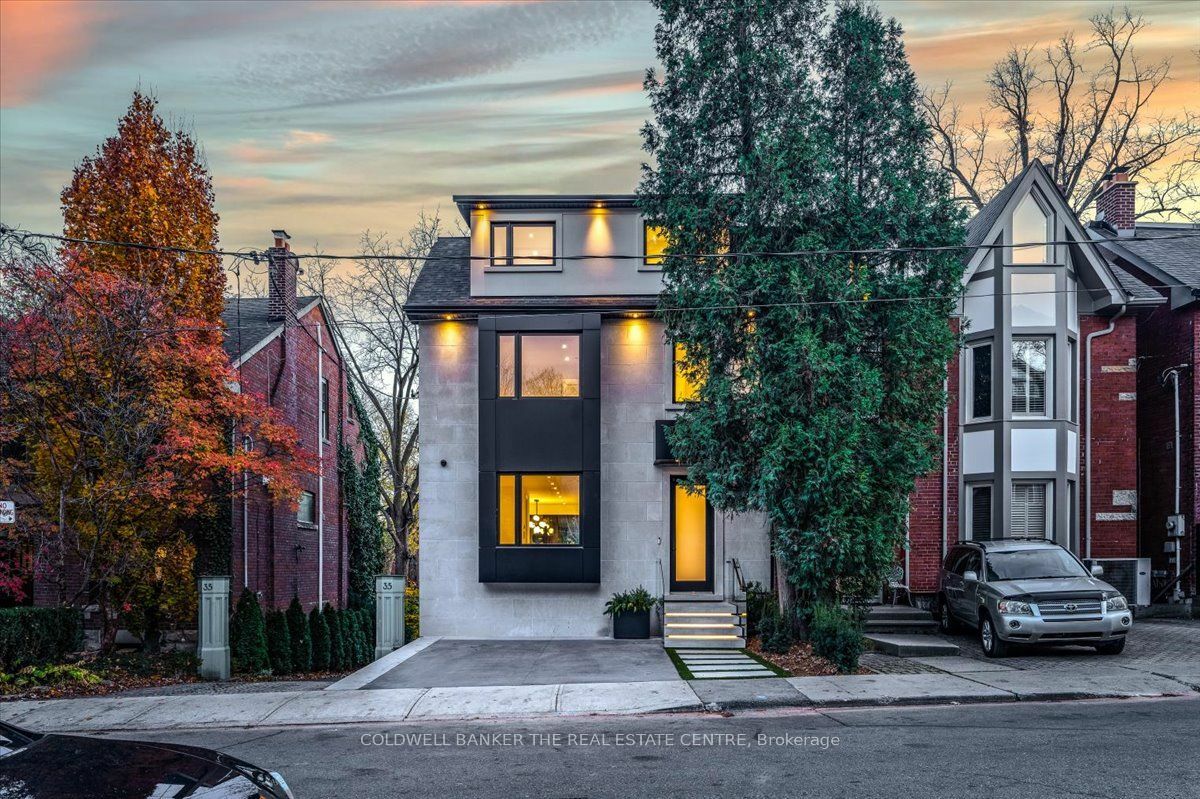 Property Photo:  37 Woodlawn Ave W  ON M4V 1G6 