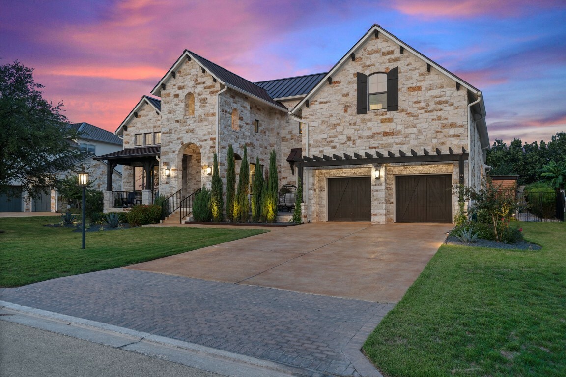 Property Photo: 107 Bisset Court TX 78738