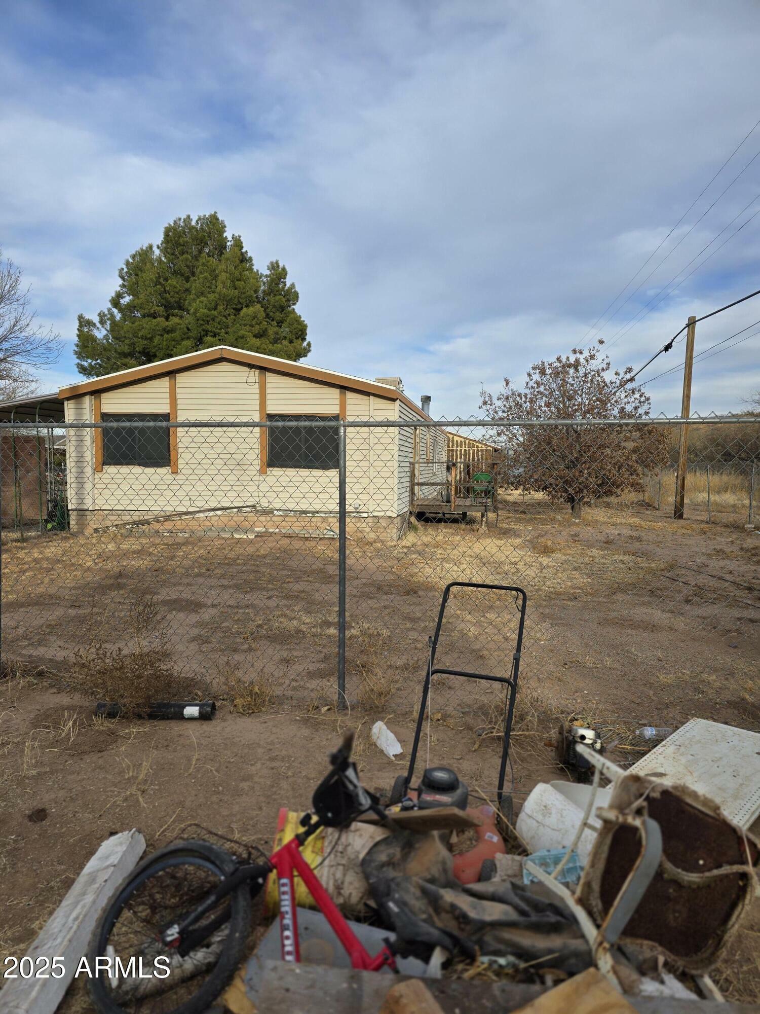 Property Photo:  422 E Apache Street  AZ 85616 