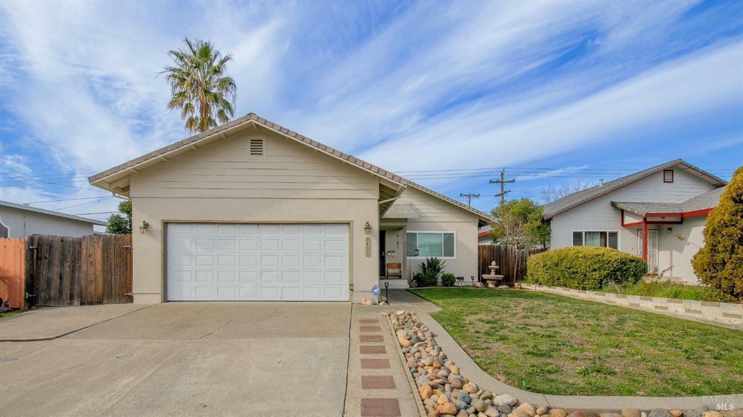 Property Photo:  1407 Eisenhower Street  CA 94533 