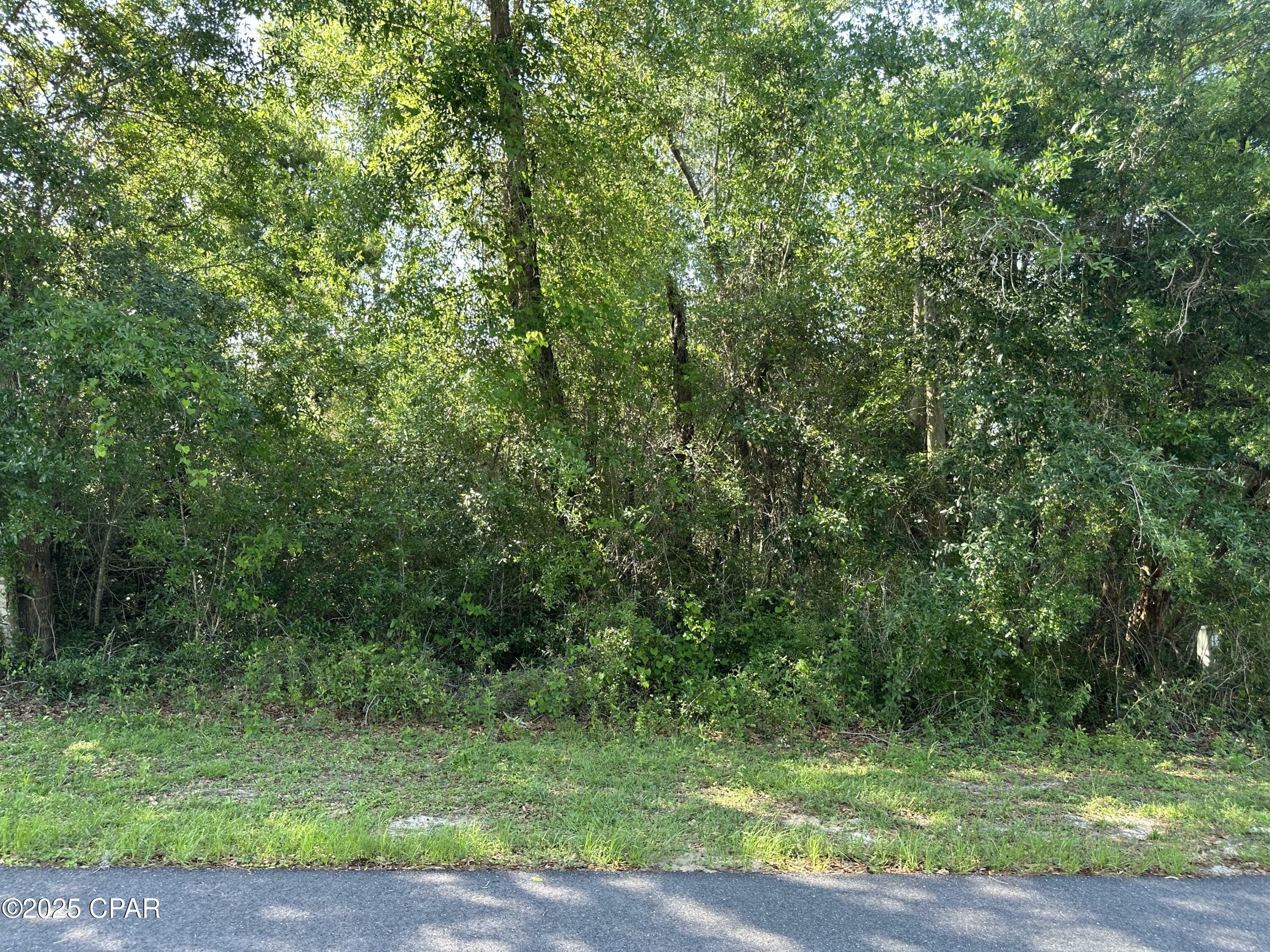 Property Photo: 6009 Wedgewood Lane FL 32466