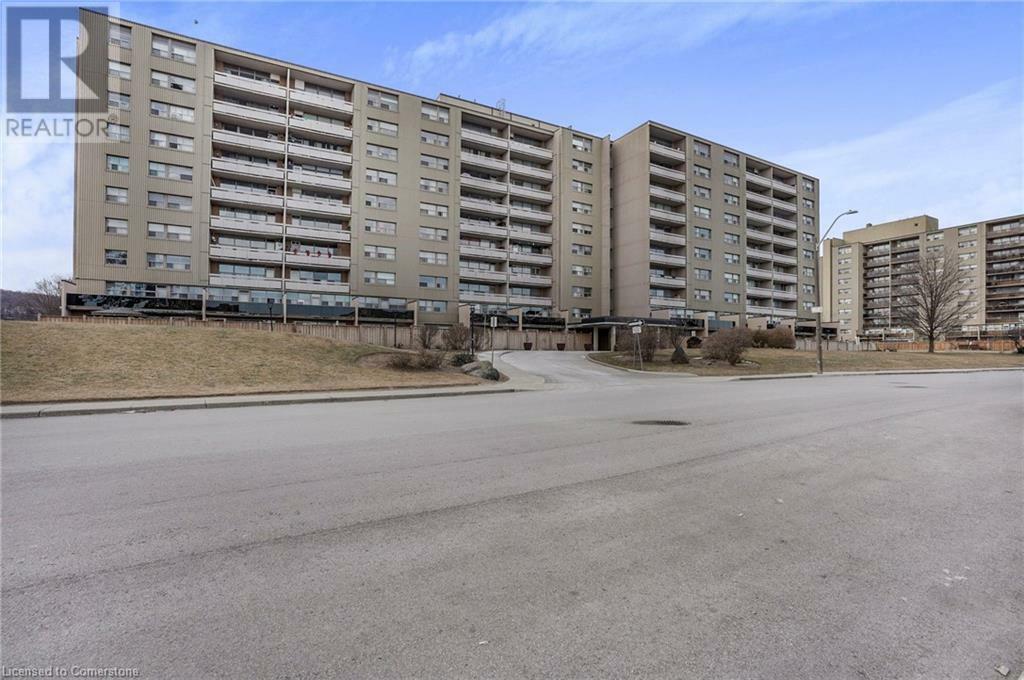 Property Photo: 15 Albright Road 1 ON L8K 5J2