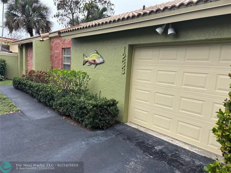 Property Photo:  1233 NW 89th Dr  FL 33071 