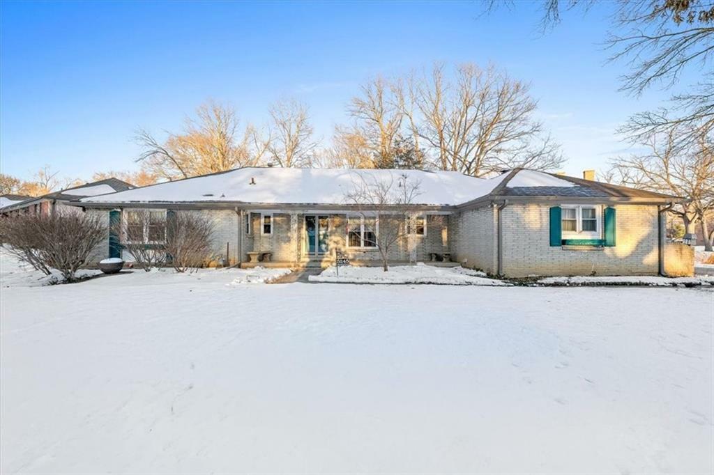 Property Photo:  5245 Reinhardt Drive  KS 66205 