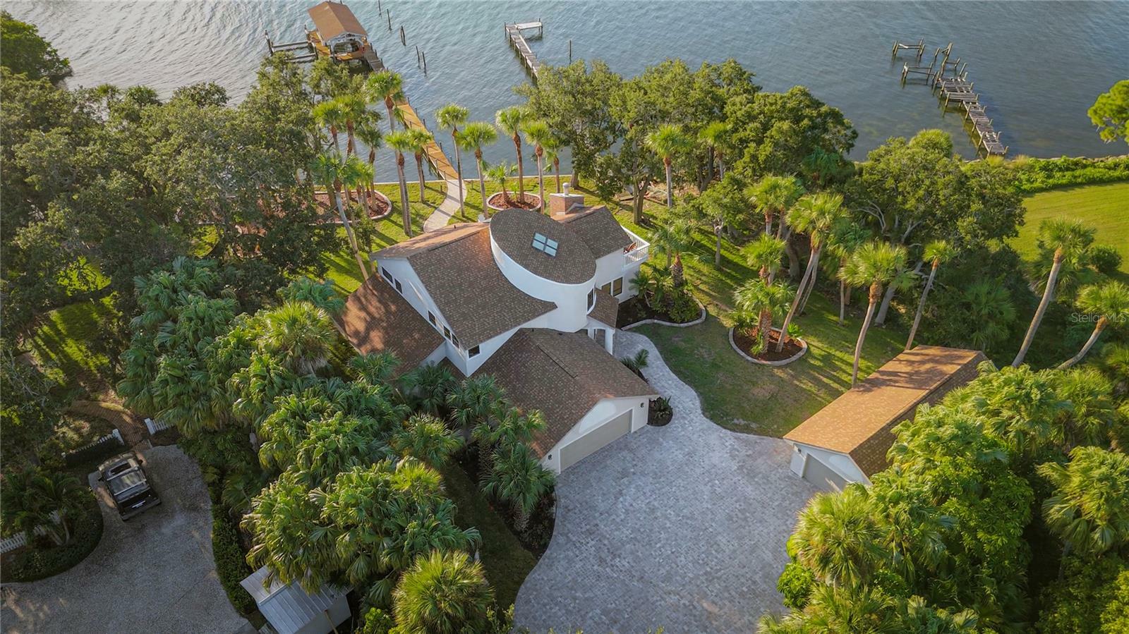 Property Photo: 3665 S Tropical Trail FL 32952