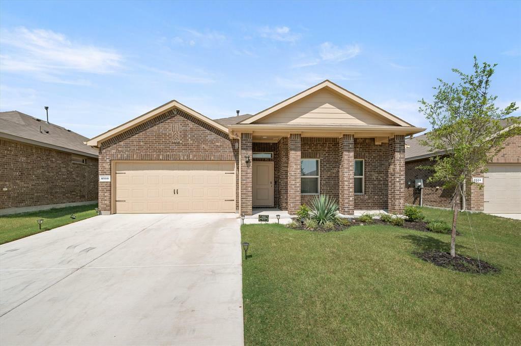 Property Photo:  8508 Big Apple Drive  TX 76179 