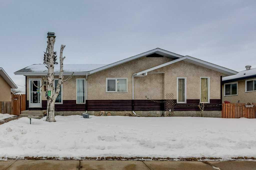 5305 Poplar Avenue  Blackfalds AB T0M 0J0 photo