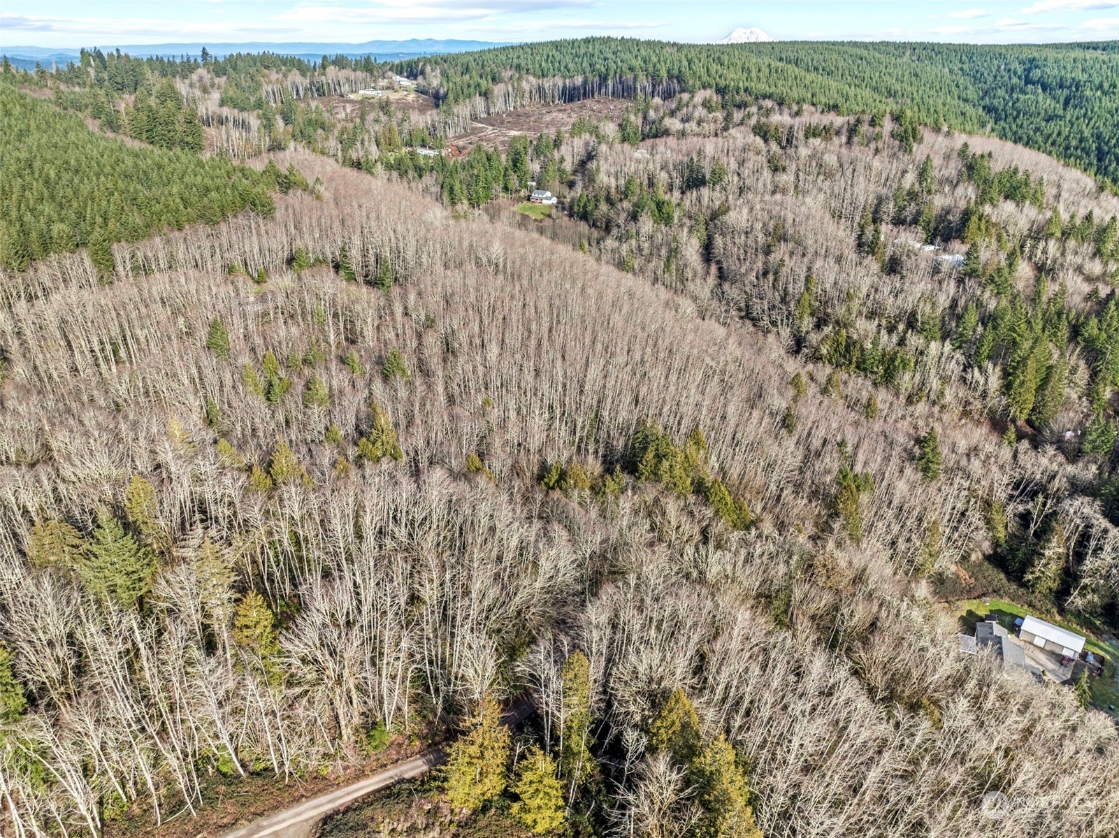 Property Photo: 277 Upperwest Road WA 98611